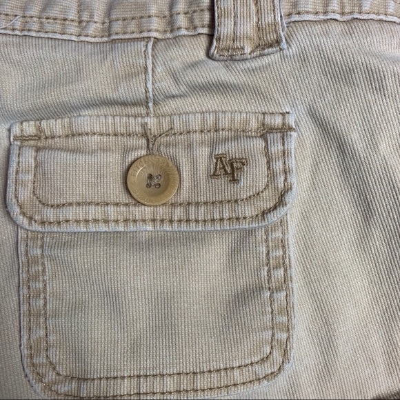 Abercrombie Khaki Shorts Size 00 - Picture 6 of 6